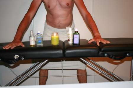 Propose massage naturiste pour femme couple.