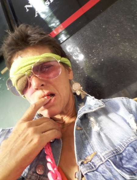  Caline Ô Terre Happy