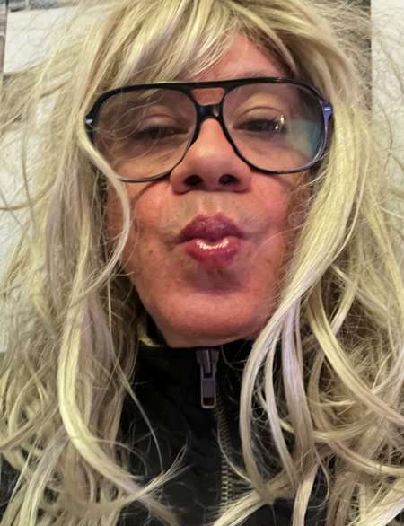  travesti pour commerciales
