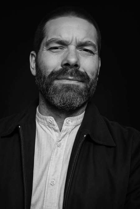 Homme disponible tr�s sensuel pour femme r�ceptive