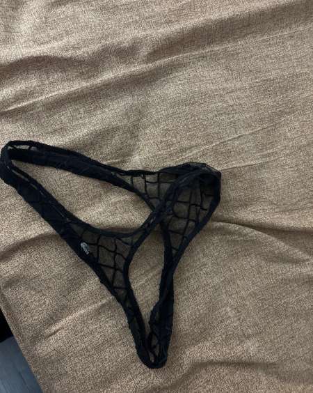 CH PLN AVEC REBEU OU BLK BM TBM (je suis gay pass)