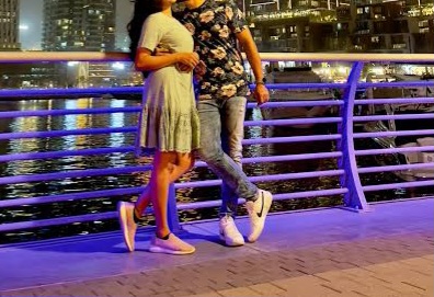 Couple echangiste pour des couples classe