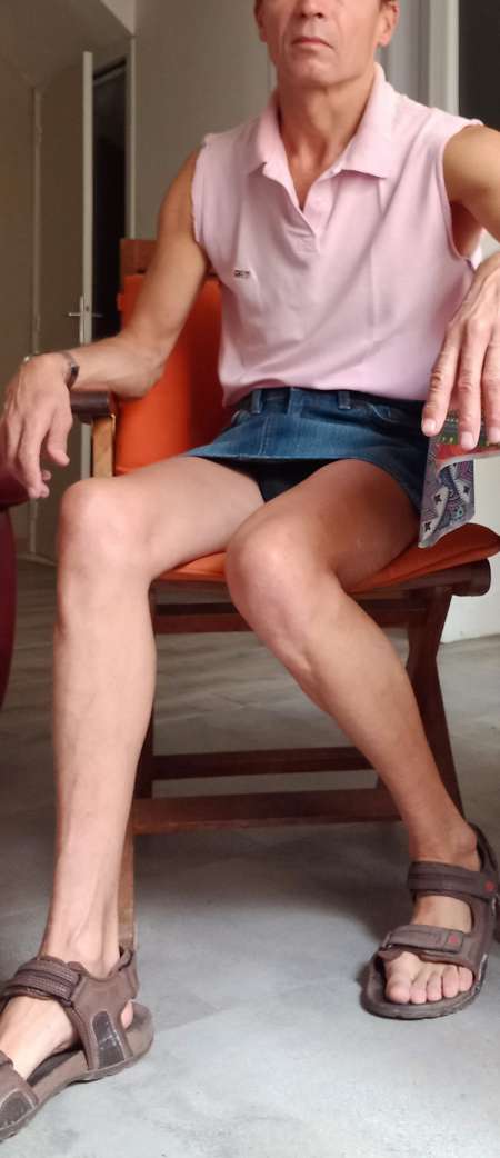 Suis femelle soumise à penetrer